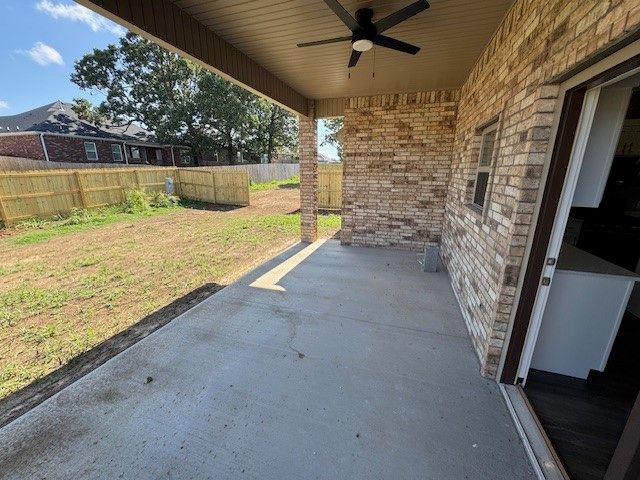 902 Round Top Street, Prairie Grove, AR 72753