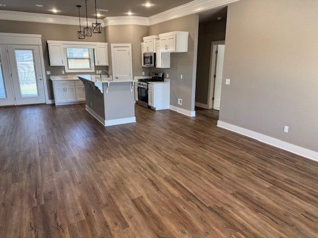 902 Round Top Street, Prairie Grove, AR 72753