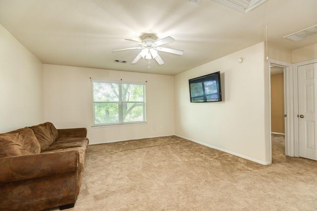 201 N Golden Oak Drive, Texas City, TX 77591