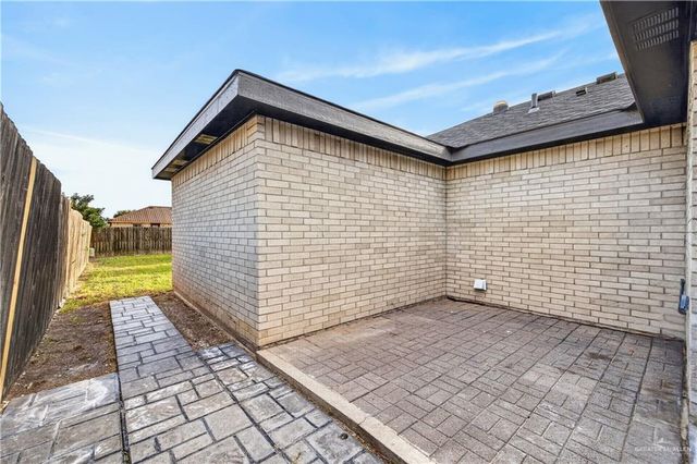 811 Gabriella Avenue, Pharr, TX 78577