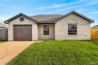 811 Gabriella Avenue, Pharr, TX 78577