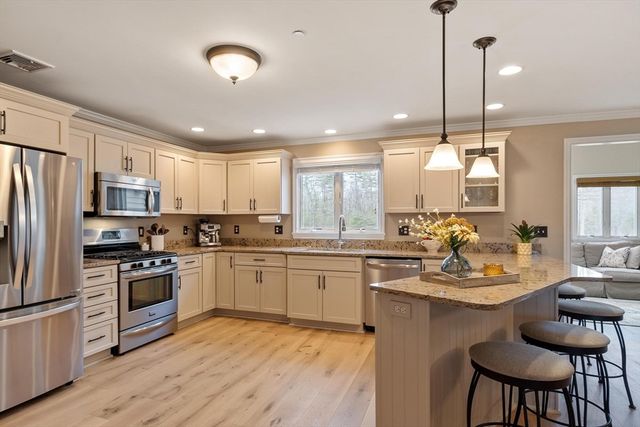 218 Rangeway Road 292, Billerica, MA 01862