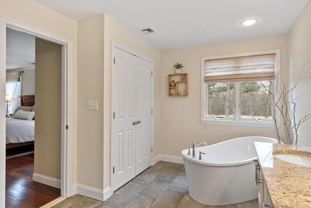 218 Rangeway Road 292, Billerica, MA 01862
