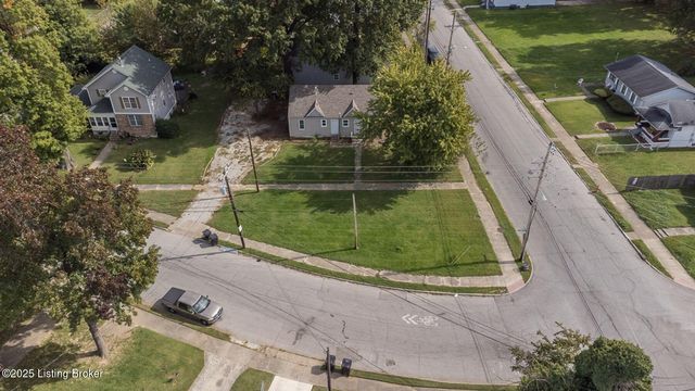 1443 S 32nd St, Louisville, KY 40211