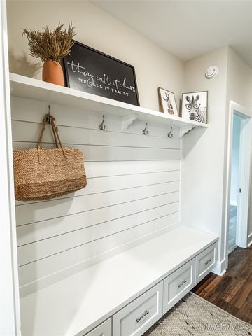 1379 Barret Park Way, Montgomery, AL 36117