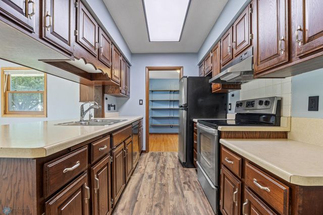 3113 8th Street N, Fargo, ND 58102