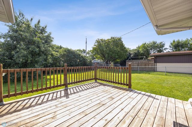 3113 8th Street N, Fargo, ND 58102