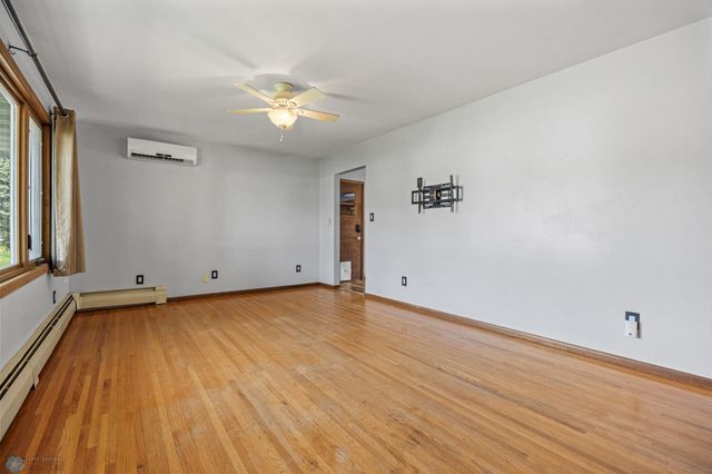 3113 8th Street N, Fargo, ND 58102
