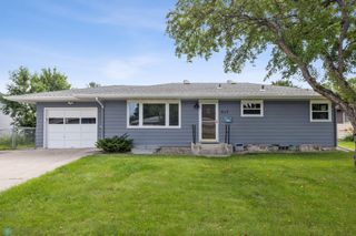 3113 8th Street N, Fargo, ND 58102