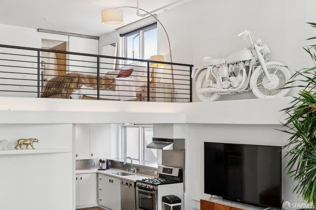 18 Lansing Street 401, San Francisco, CA 94105