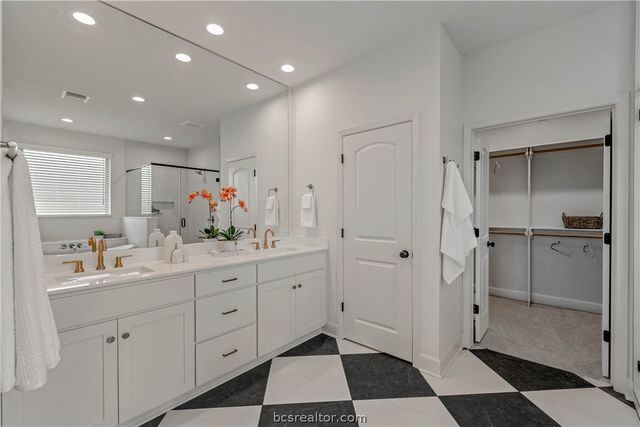 1709 Hidalgo Pass Court, College Station, TX 77845