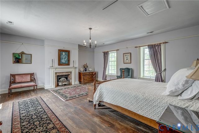 23 Courthouse Cir, Buckingham, VA 23040