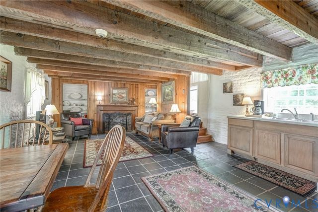 23 Courthouse Cir, Buckingham, VA 23040