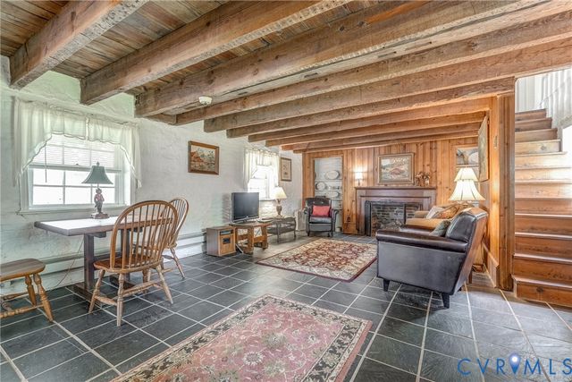 23 Courthouse Cir, Buckingham, VA 23040