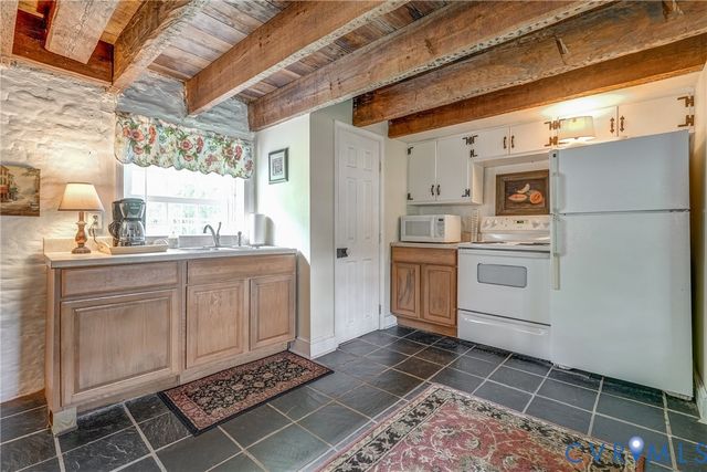 23 Courthouse Cir, Buckingham, VA 23040