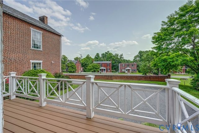 23 Courthouse Cir, Buckingham, VA 23040