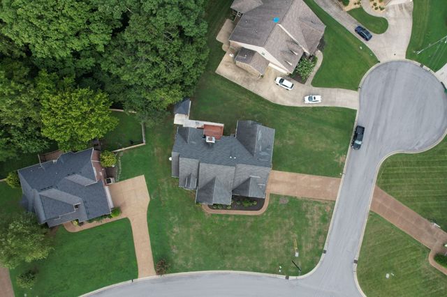 301 Harkins Ct, Nolensville, TN 37135