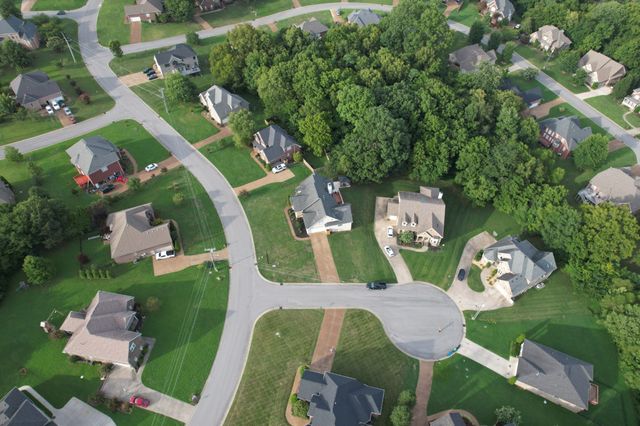 301 Harkins Ct, Nolensville, TN 37135