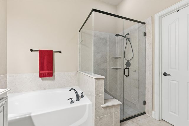 1004 Longhorn Drive, Aubrey, TX 76227