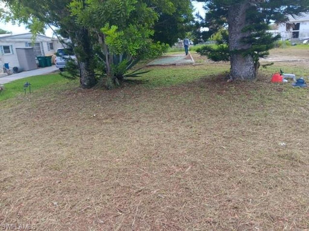 46 Derhenson DR, NAPLES, FL 34114 — photo 4