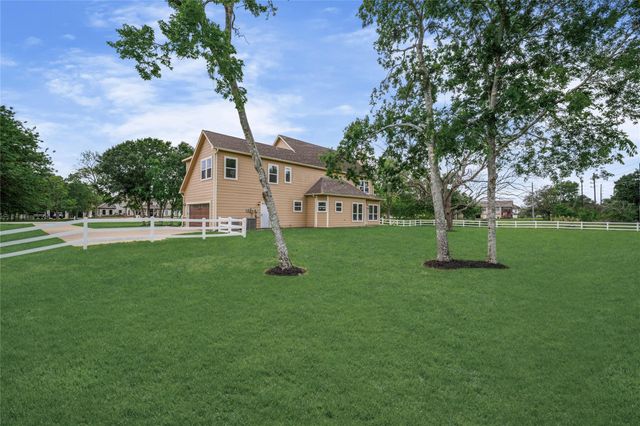 6003 Grande Gables Drive, Richmond, TX 77469