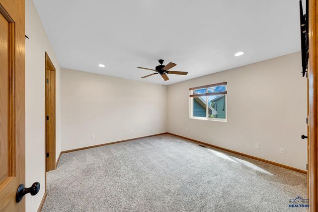 5103 MISTY WOODS LN, Rapid City, SD 57701