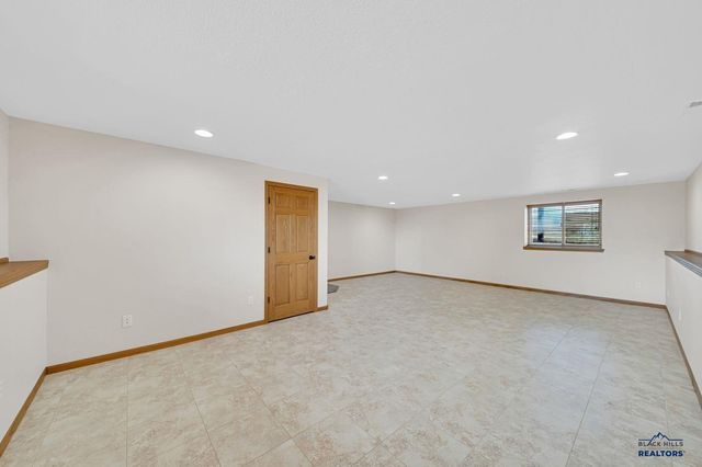 5103 MISTY WOODS LN, Rapid City, SD 57701