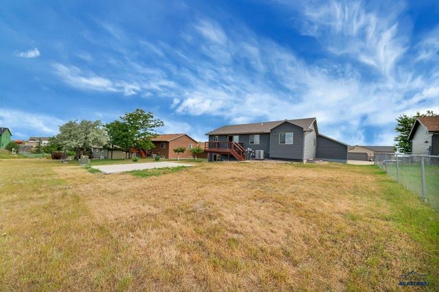 5103 MISTY WOODS LN, Rapid City, SD 57701