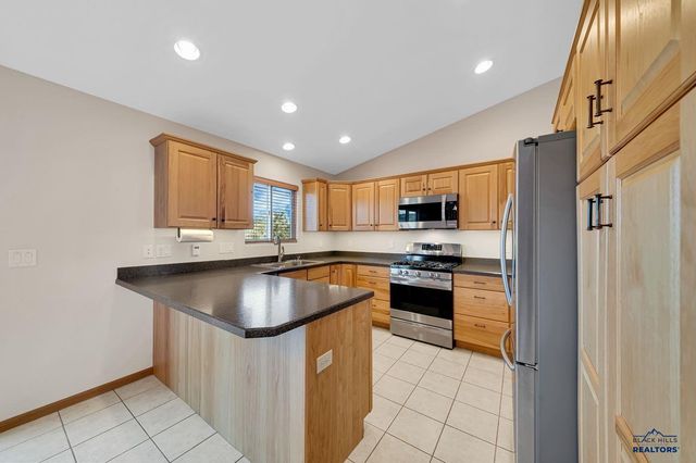 5103 MISTY WOODS LN, Rapid City, SD 57701