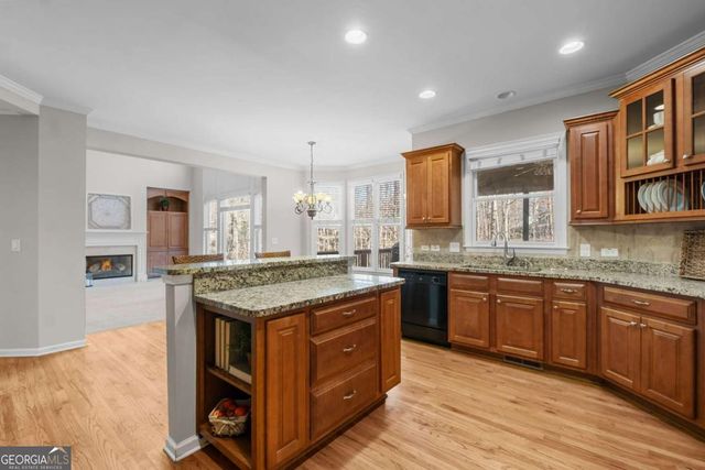 403 Glenhurst Trace, Canton, GA 30115
