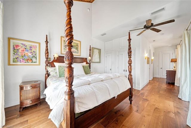 1428 Albatross RD, Sanibel, FL 33957