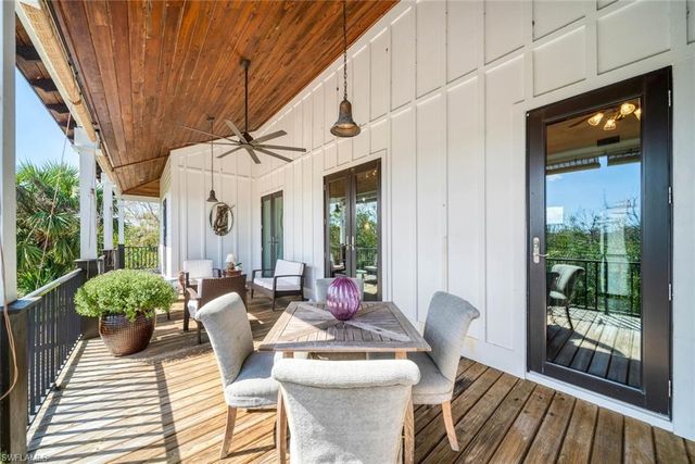 1428 Albatross RD, Sanibel, FL 33957