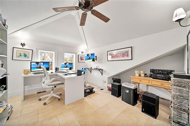 1428 Albatross RD, Sanibel, FL 33957