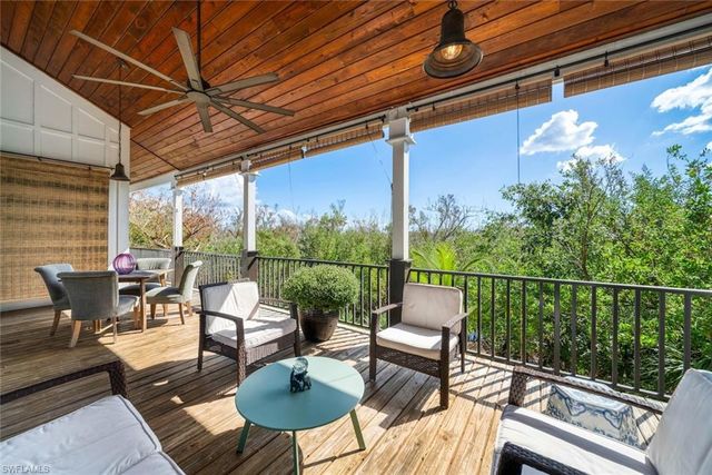 1428 Albatross RD, Sanibel, FL 33957