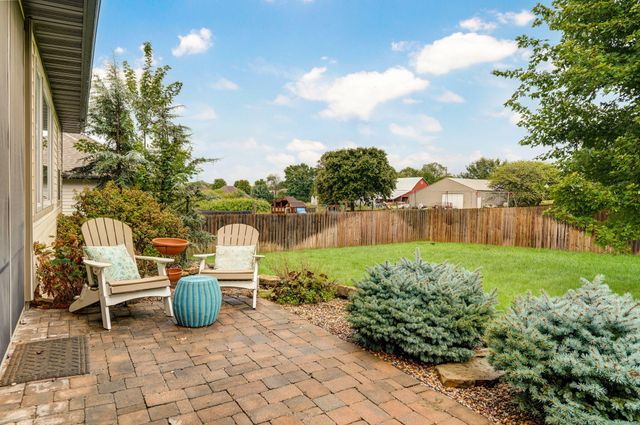 992 N Cedar Ridge Avenue, Springfield, MO 65802