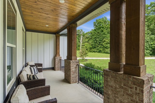 7958 Daugherty Capley Rd, Primm Springs, TN 38476