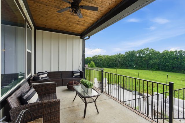 7958 Daugherty Capley Rd, Primm Springs, TN 38476