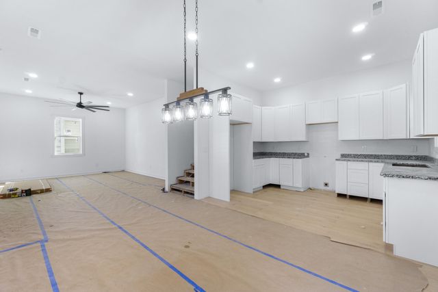 2006 E 12th St Street, Chattanooga, TN 37404