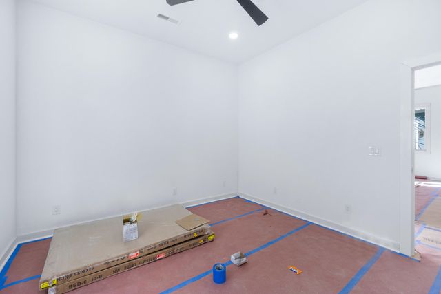 2006 E 12th St Street, Chattanooga, TN 37404