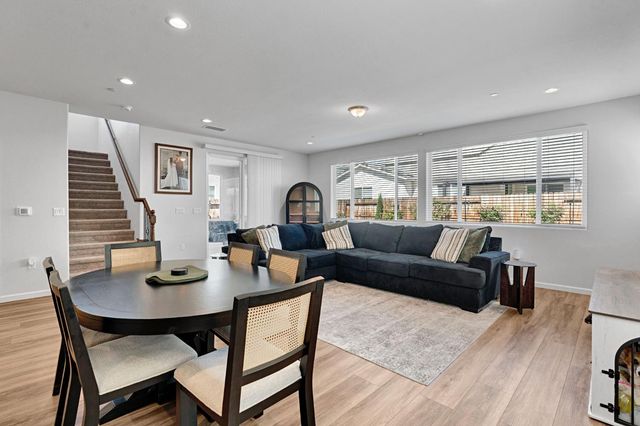 4159 Purvis Avenue, Clovis, CA 93619