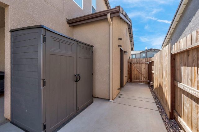 4159 Purvis Avenue, Clovis, CA 93619