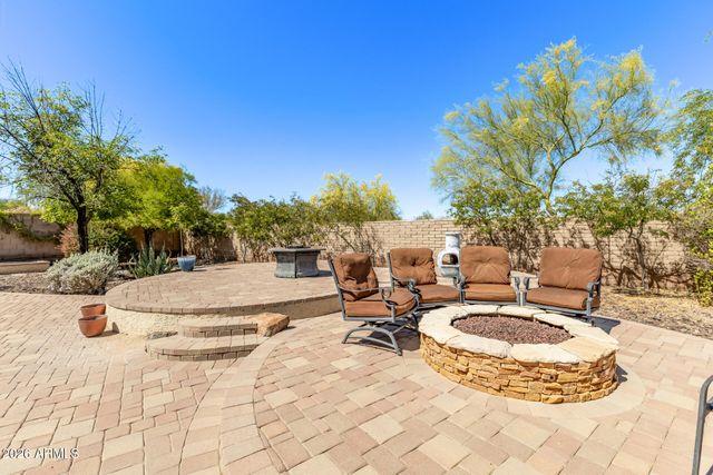 12904 W CHUCKS Avenue, Peoria, AZ 85383