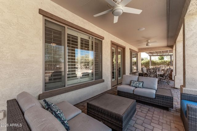 12904 W CHUCKS Avenue, Peoria, AZ 85383