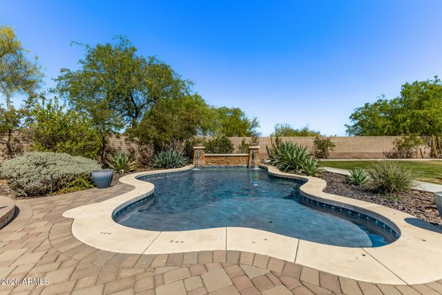 12904 W CHUCKS Avenue, Peoria, AZ 85383