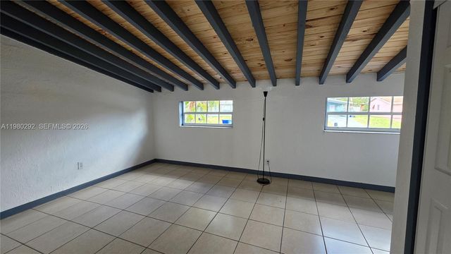 2100 N 62nd Ave, Hollywood, FL 33024