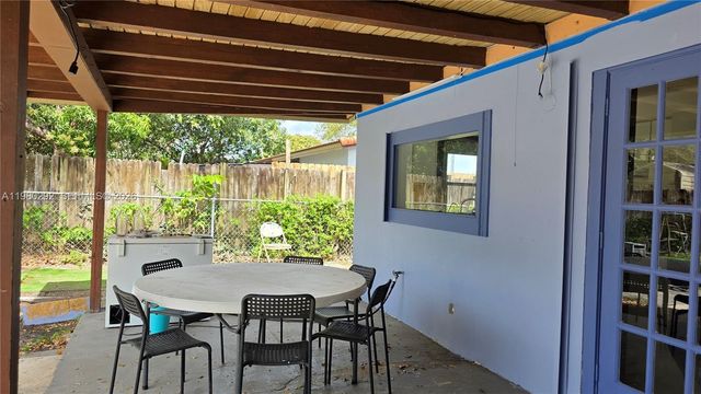 2100 N 62nd Ave, Hollywood, FL 33024