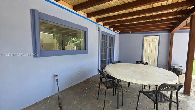 2100 N 62nd Ave, Hollywood, FL 33024