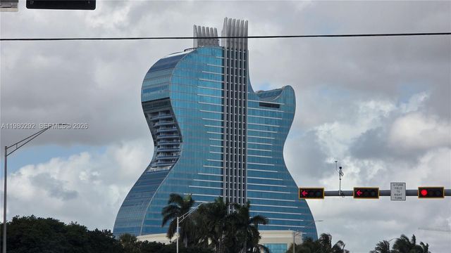 2100 N 62nd Ave, Hollywood, FL 33024