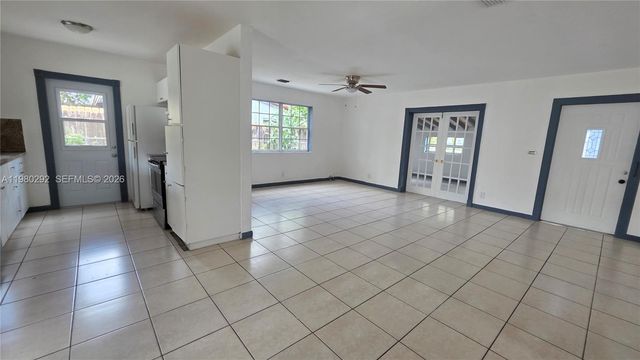 2100 N 62nd Ave, Hollywood, FL 33024