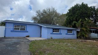 2100 N 62nd Ave, Hollywood, FL 33024